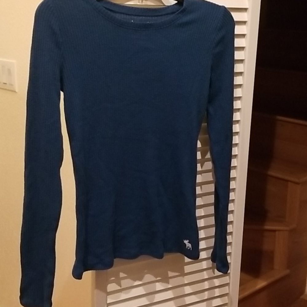 abercrombie & fitch BIG kids long sleeve